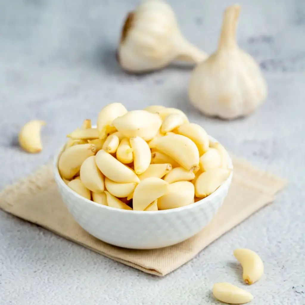 Peeled Garlic A